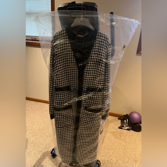 BNWT Kathy Ireland® Long Black & White Houndstooth Tweed Cardigan Jacket size L - Picture 6 of 12